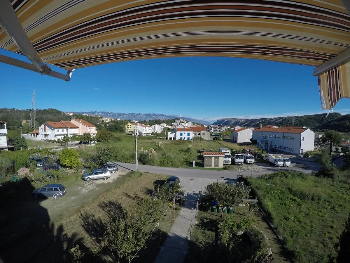Apartment Laura Lopar Croatia