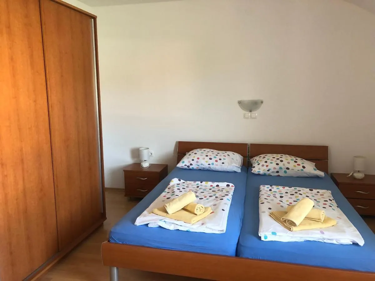 Apartment Laura Lopar