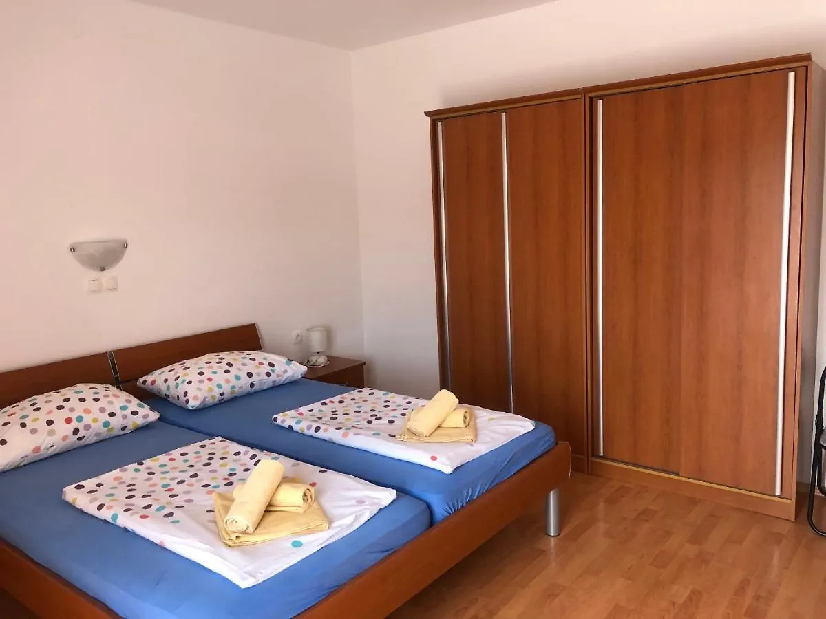 Apartment Laura Lopar