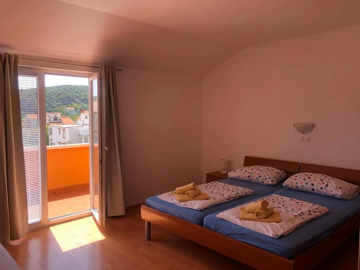 Apartment Laura Lopar