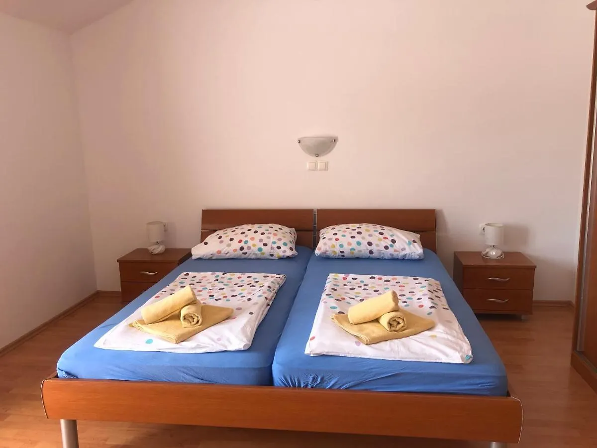 Apartment Laura Lopar